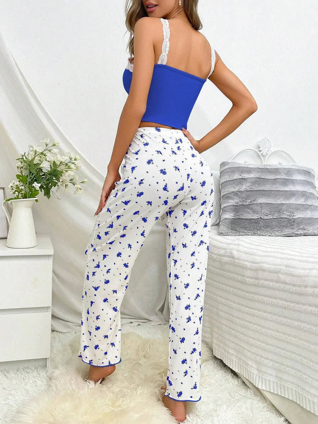 Pink Ribbed Cami & Floral Pants Pajama Set - WEUXS