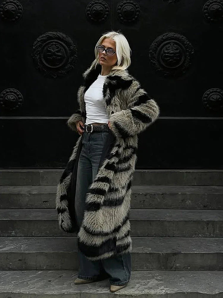 Vintage Zebra Stripe Faux Fur Long Coat - View 12 | WEUXS