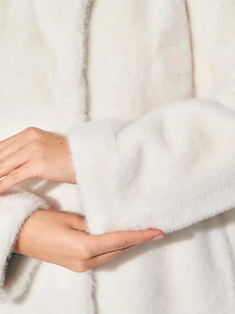 Minimalist White Sheared Faux Fur Long Coat - WEUXS