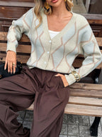 Vintage Soft Argyle V-Neck Knit Cardigan - View 6 | WEUXS