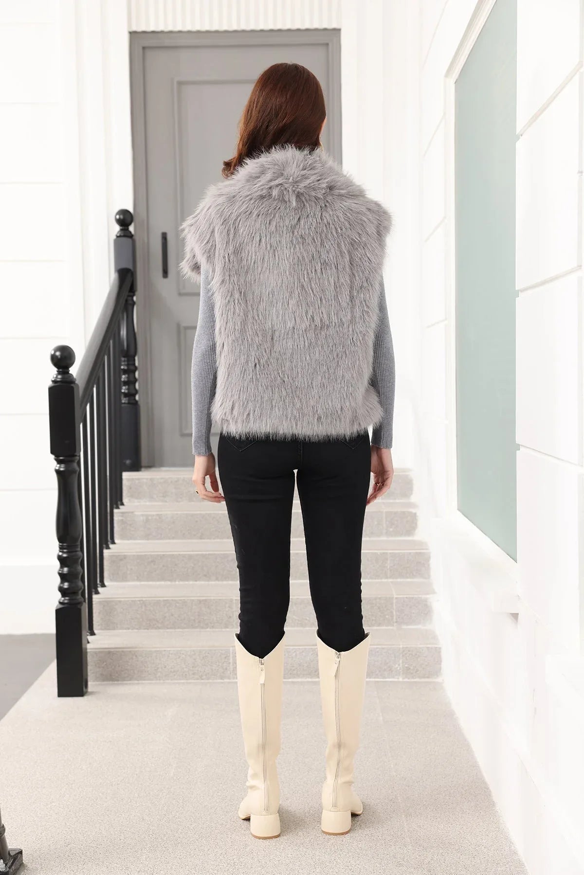 Luxe Oversized Lapel Faux Fur Vest - WEUXS