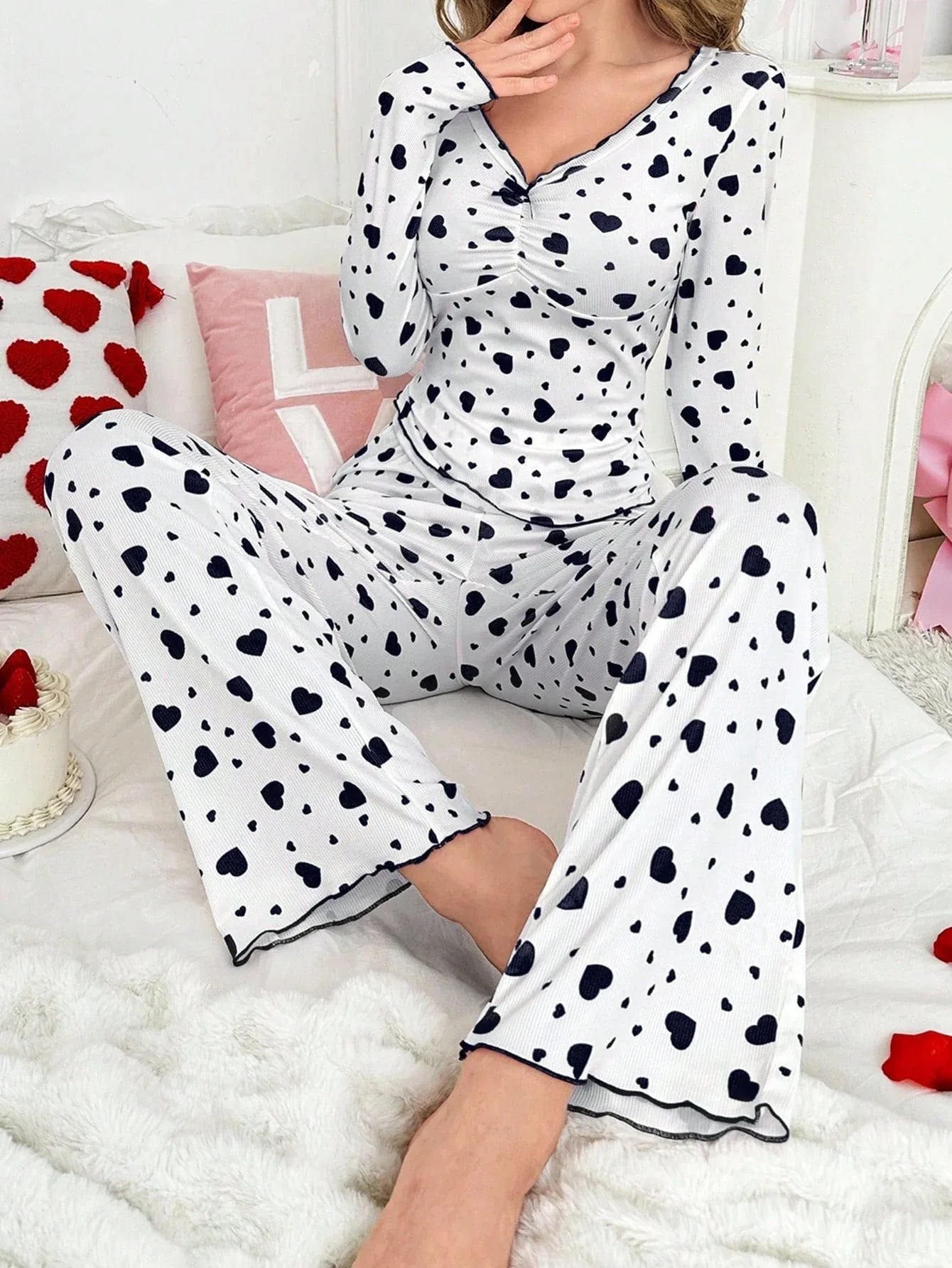 Ribbed Heart Print Pajama Set - View 10 | WEUXS