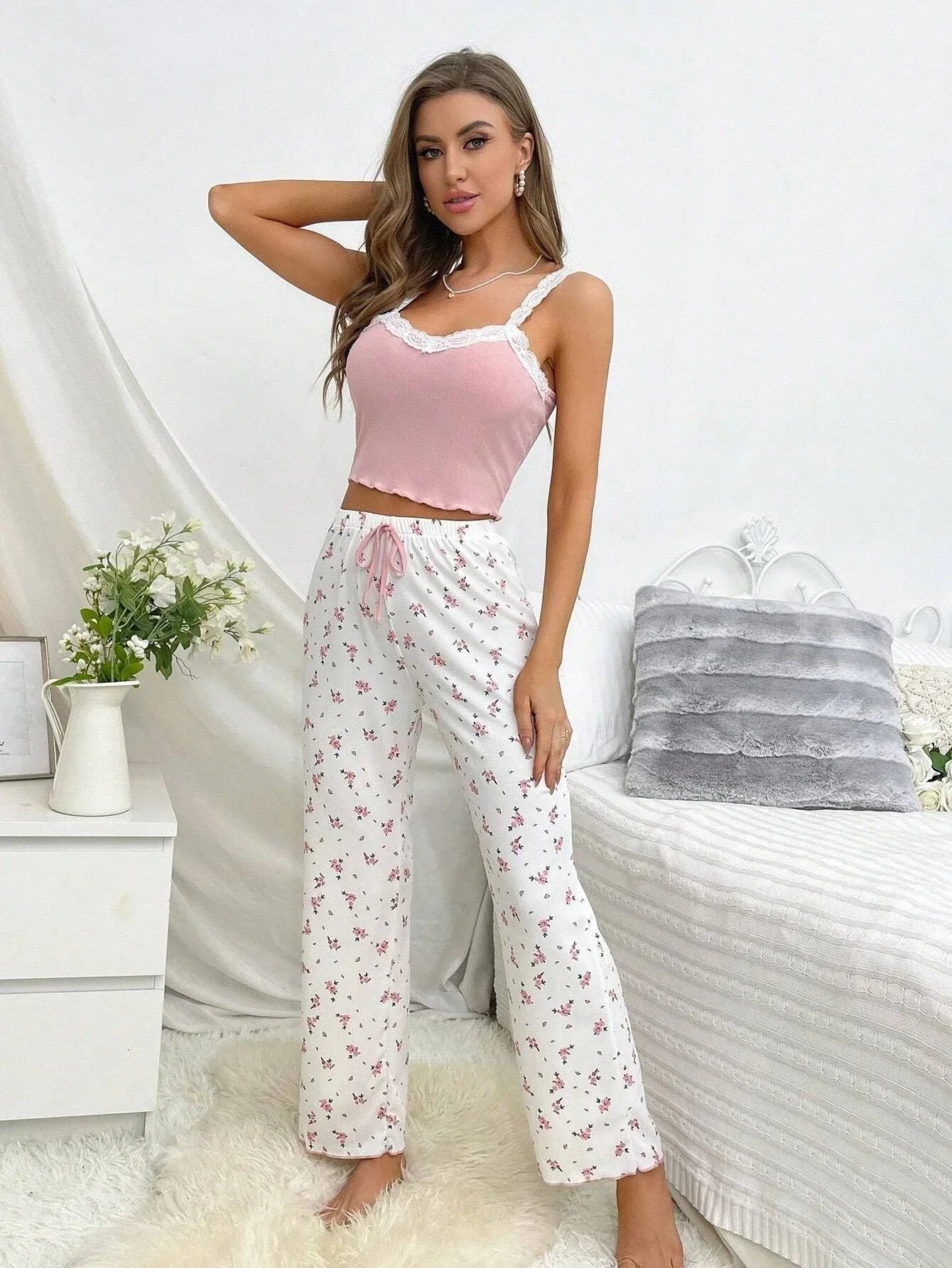 Pink Ribbed Cami & Floral Pants Pajama Set - WEUXS