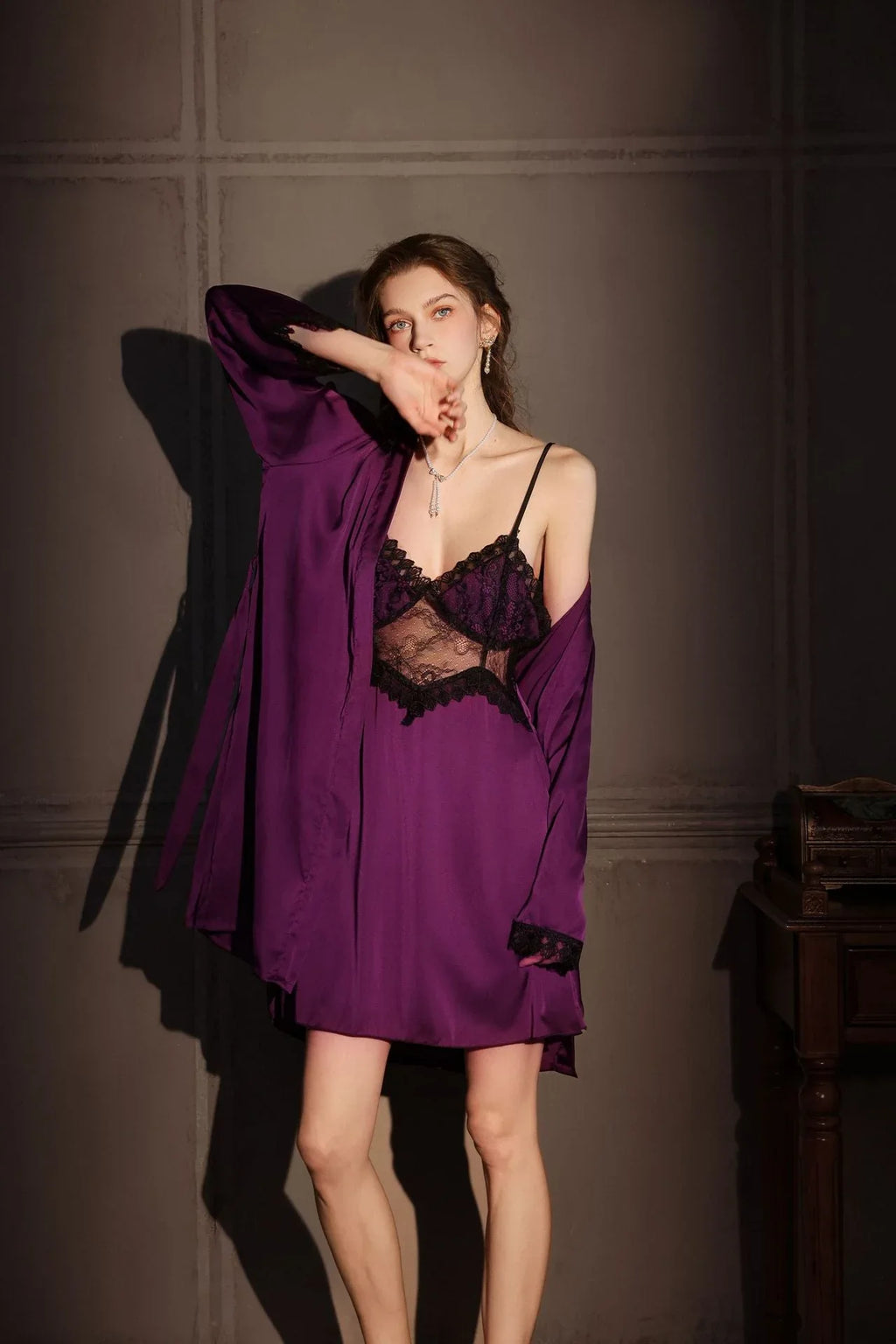 Scarlett Vintage Satin & Lace 2-Piece Robe Set - WEUXS