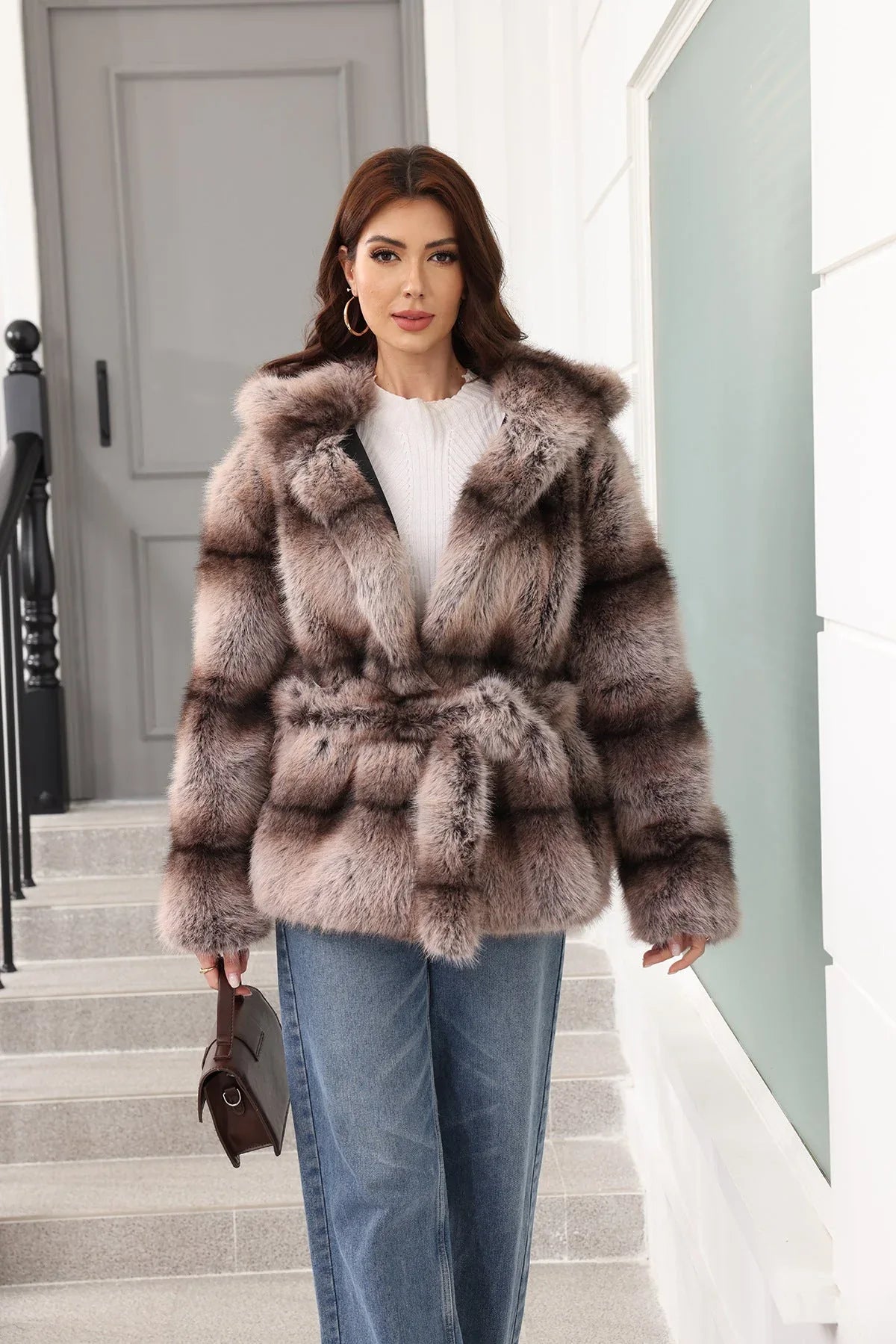 Faux fur hooded coat - View 11 | WEUXS