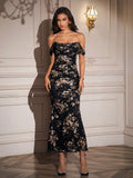 off shoulder ruched zipper back bodycon dress#color_blackfloral