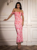 off shoulder ruched zipper back bodycon dress#color_pinkwhitef