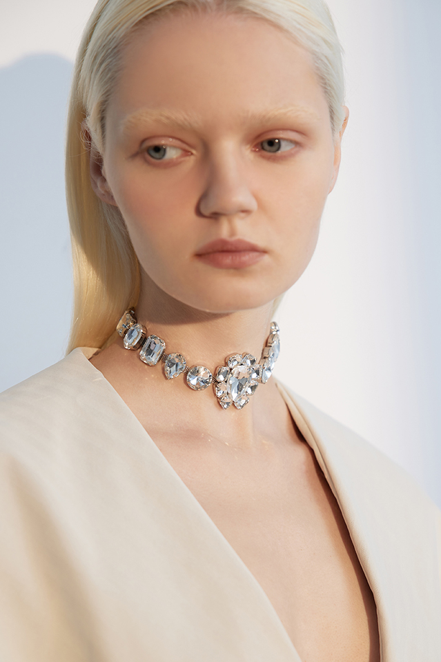 Sparkling Diamond Choker | Dress In Beauty