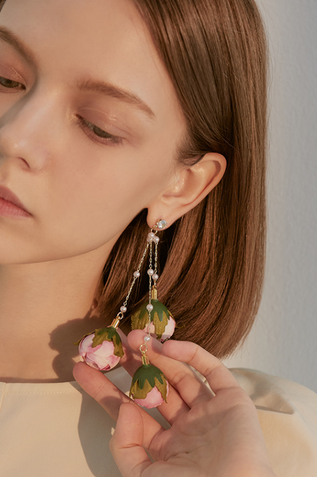 Rose Tassel Earrings | Dress In Beauty