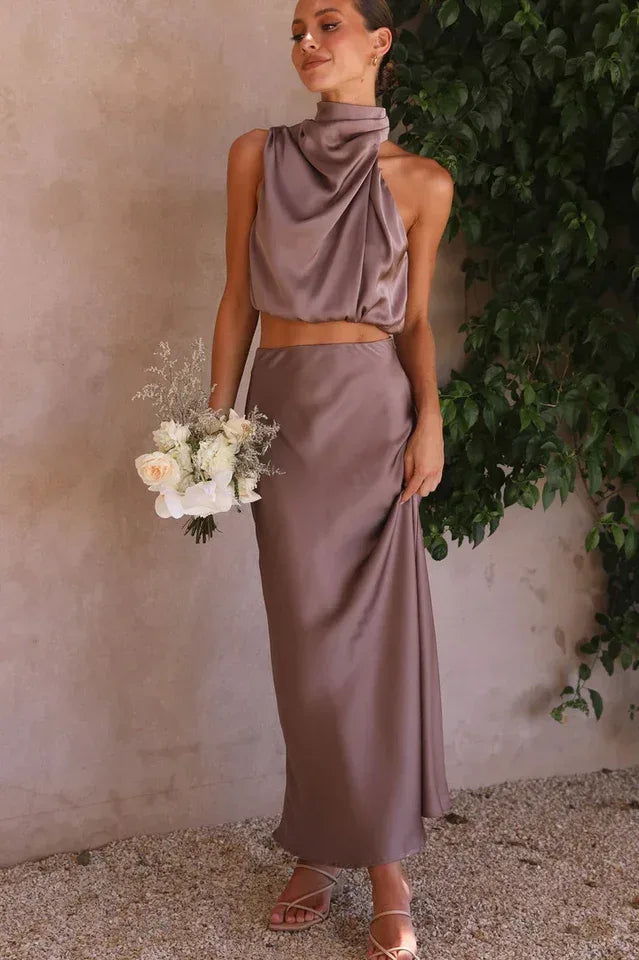 Halter neck crop top and maxi skirt set - View 8 | WEUXS