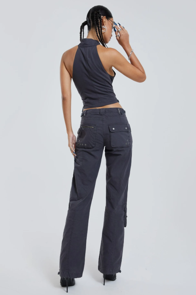 Vintage Grey Low Rise Cargo Pants | Dress In Beauty