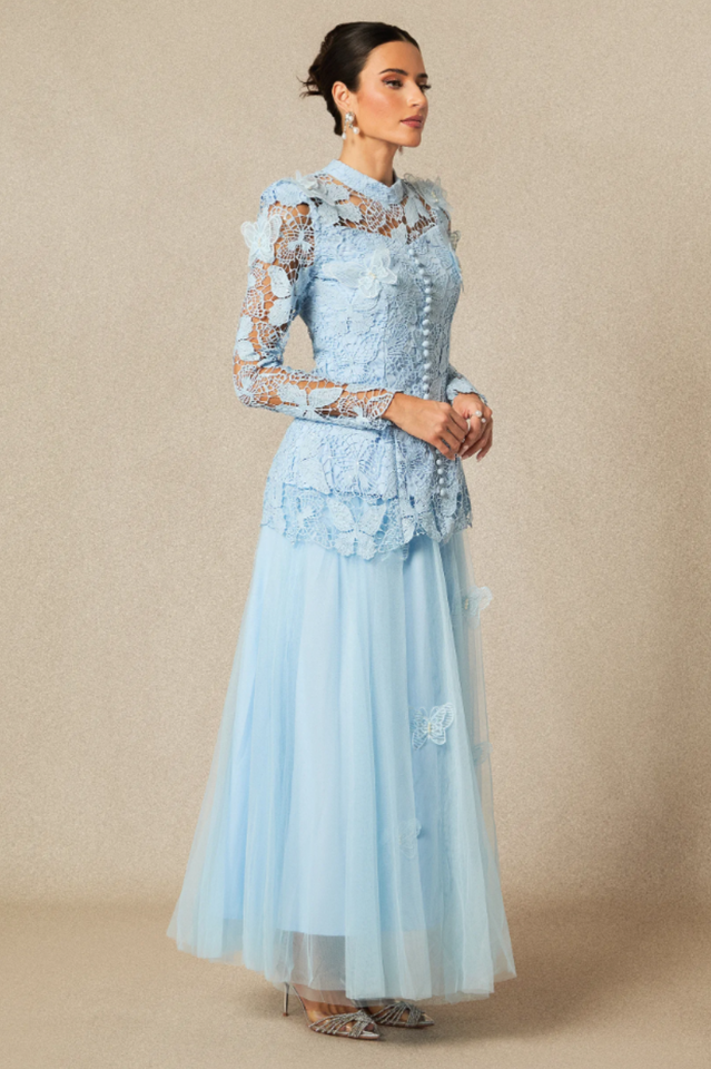 Elizabeth Butterfly Embroidered Lace Set | Dress In Beauty