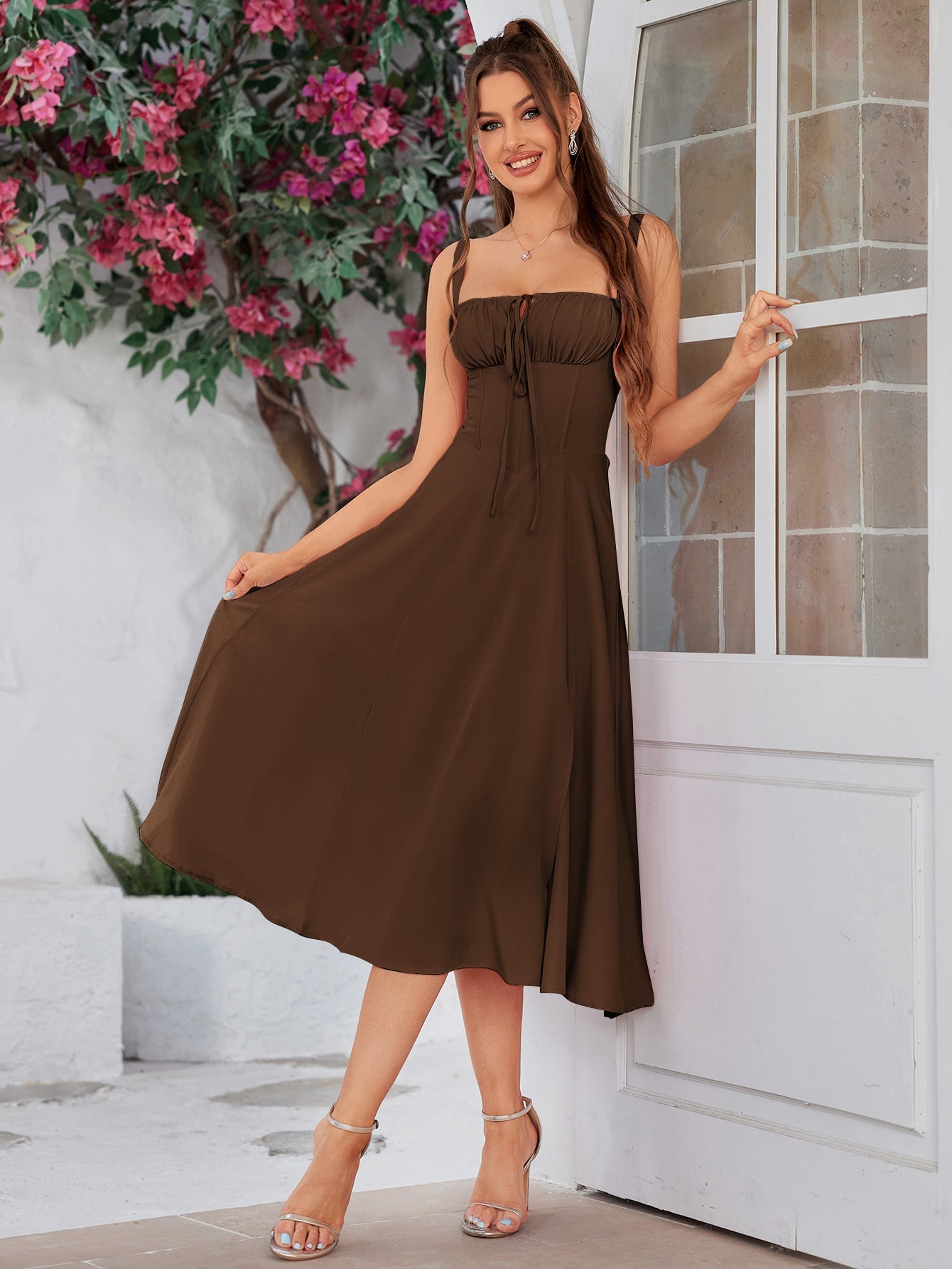 Midi dress with ruched bust and split thigh - View 37 | WEUXS