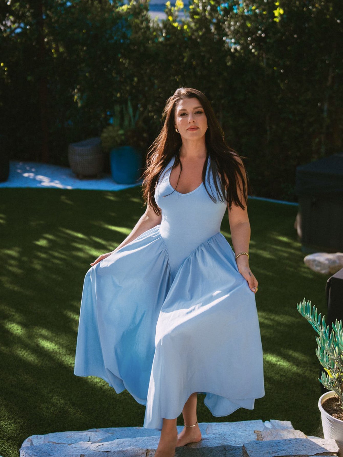 halter flared hem v-neck solid dress#color_blue