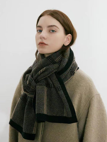 Vintage Houndstooth Plaid Scarf