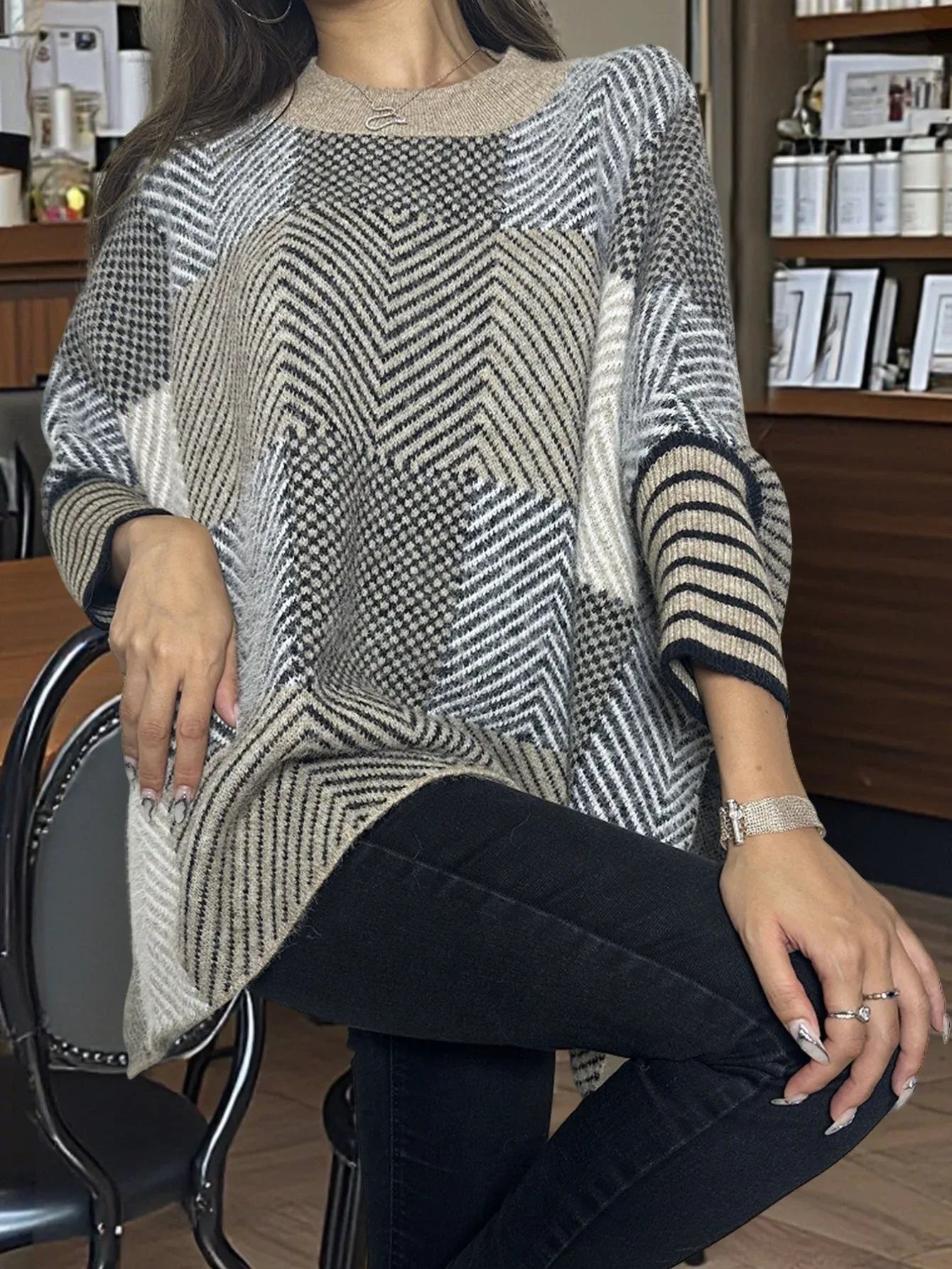 Geometric Batwing Sleeve Sweater - View 6 | WEUXS