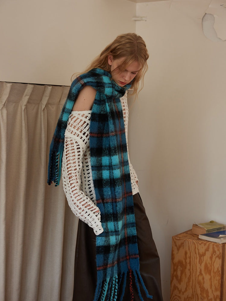Long plaid scarf with fringed ends