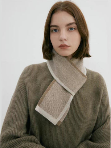 Minimalist Two-Tone Skinny Scarf