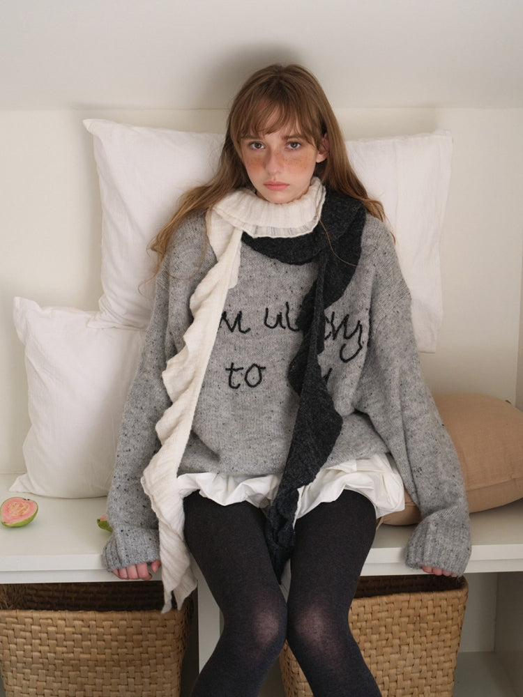 Y2K Vintage Style Ruffled Skinny Scarf Secondary image