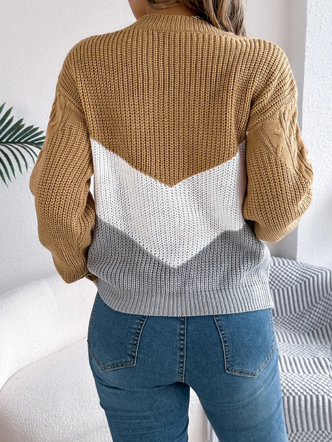 Color Block Cable Knit Sweater Secondary image