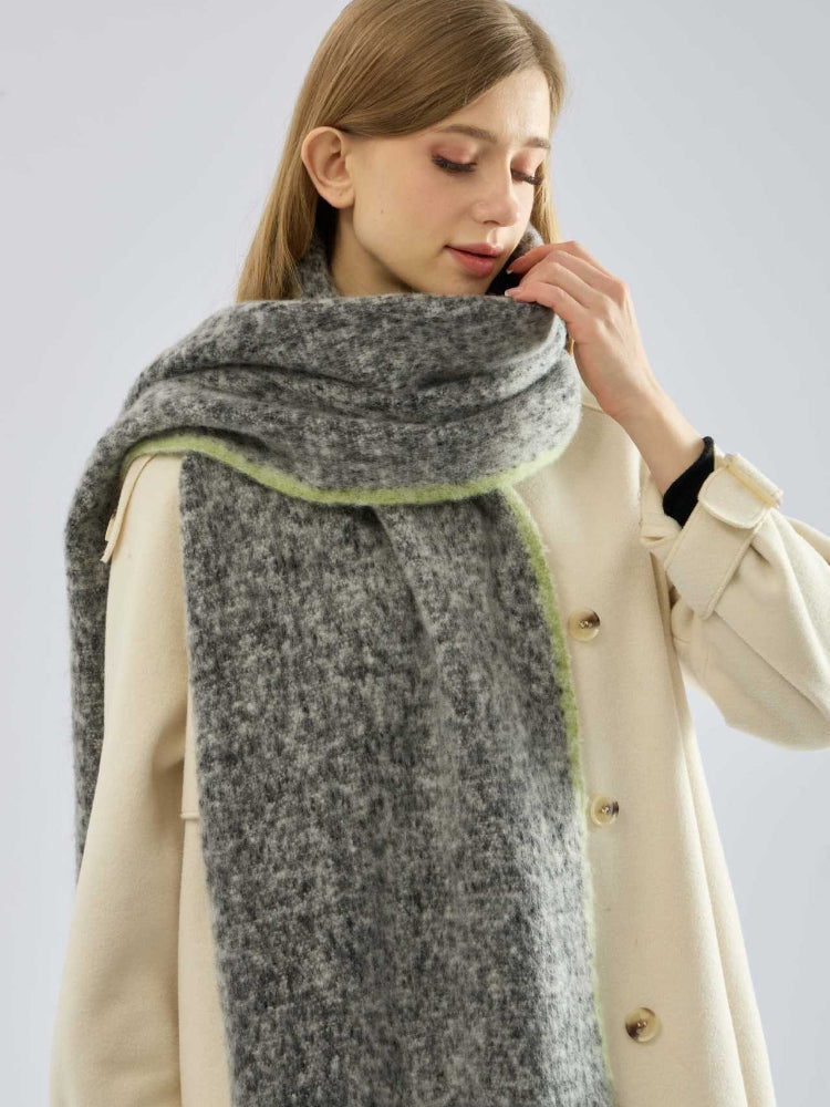 Grey boucle scarf with green contrast trim and twisted fringe detail - View 6 | WEUXS
