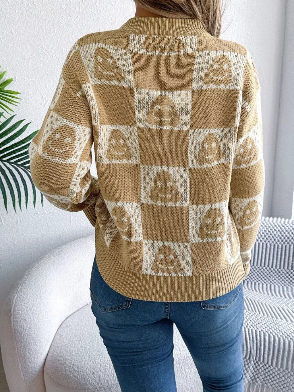 Spooky Chic Ghost Checkered Knit Sweater - WEUXS