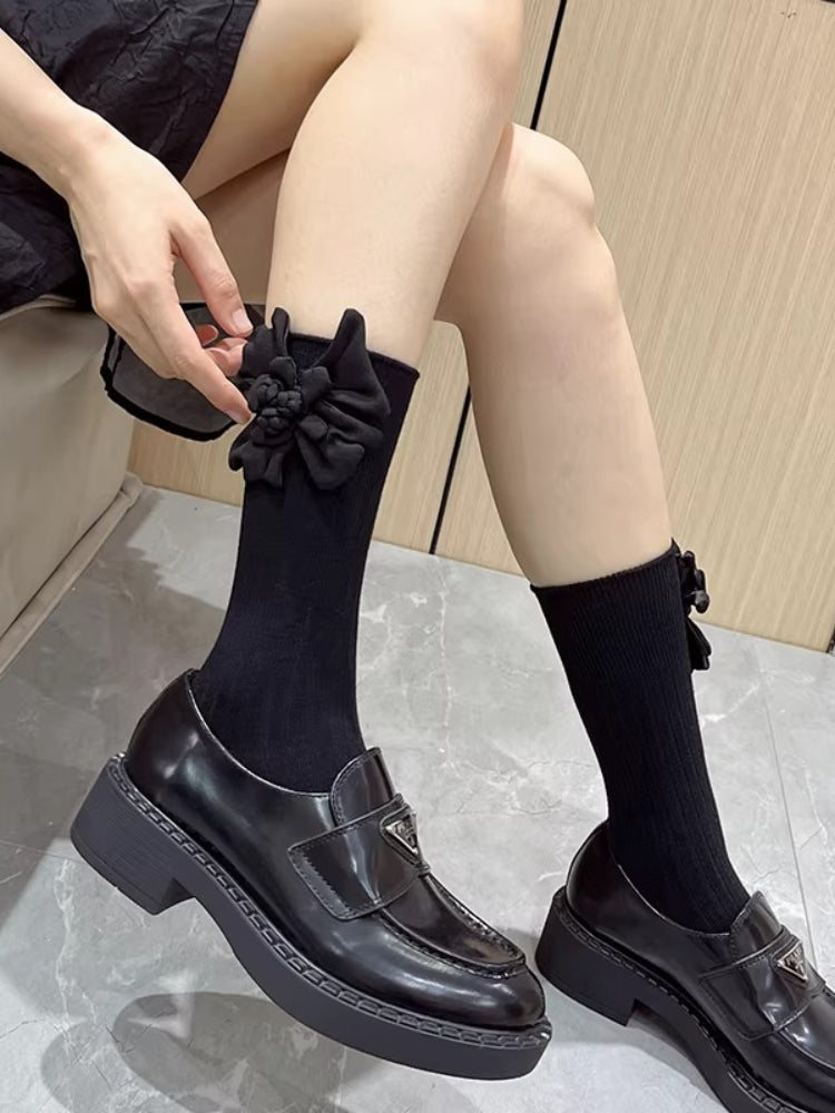 Floral Applique Knee High Socks - View 6 | WEUXS