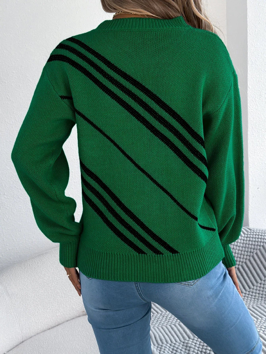 Diagonal Stripe Knit Crewneck Sweater - View 10 | WEUXS