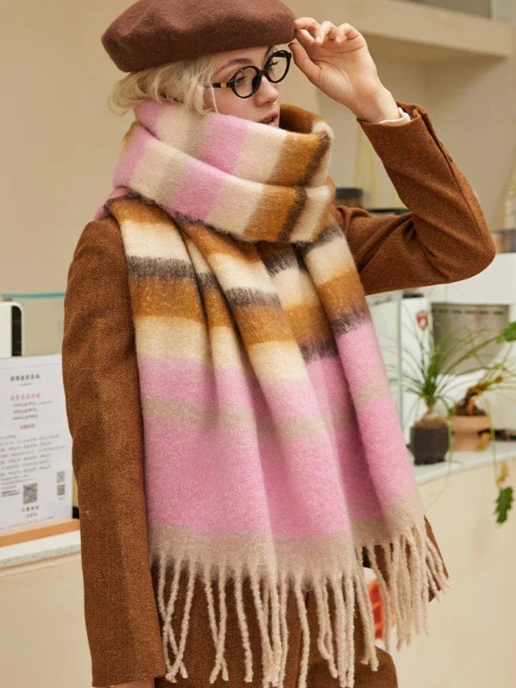 Oversized plaid knit scarf - View 8 | WEUXS