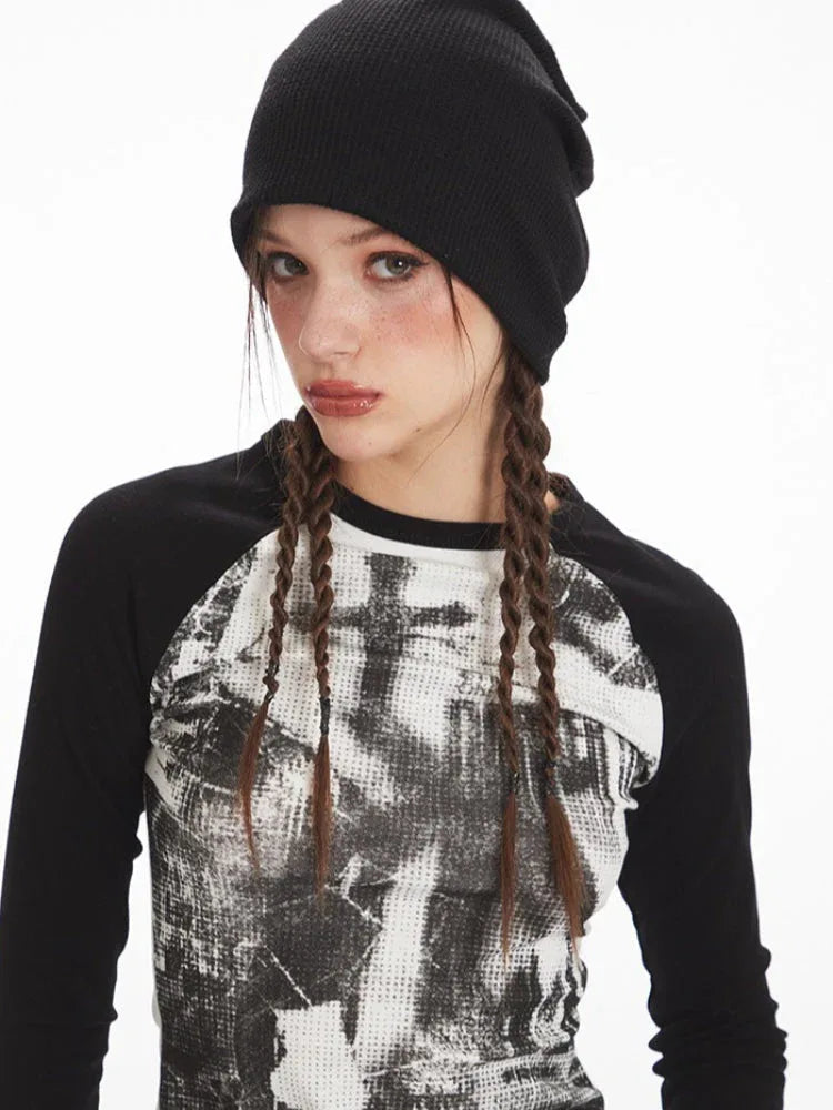 Y2K Grunge Aesthetic Graphic Raglan Tee - WEUXS
