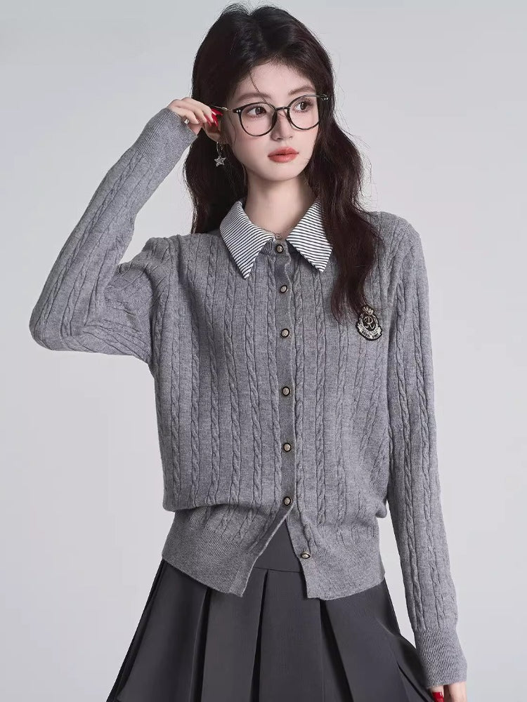Navy contrast collar cable knit top with embroidered crest - View 6 | WEUXS
