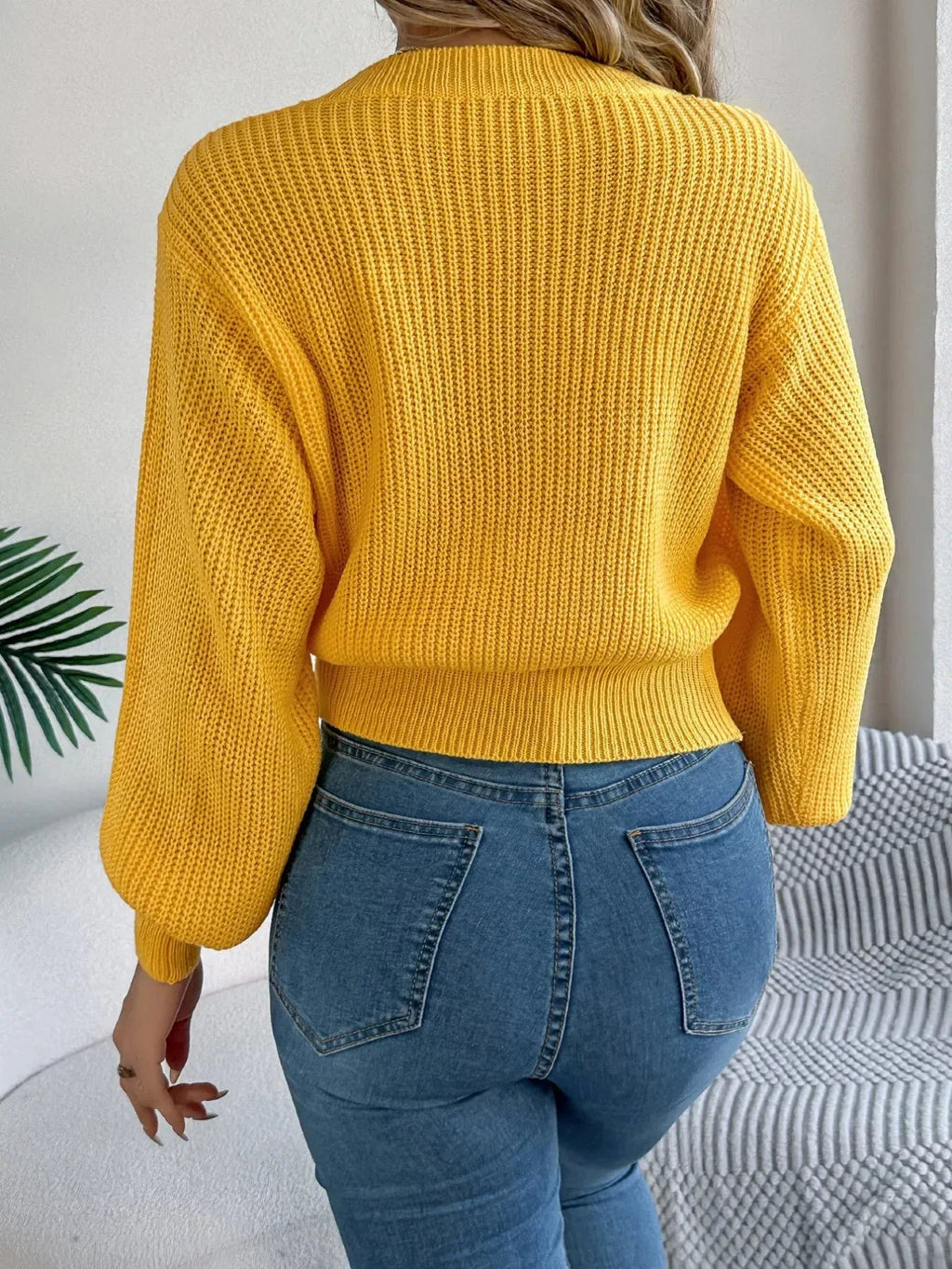 Cable knit crew neck sweater with lantern sleeves - View 8 | WEUXS
