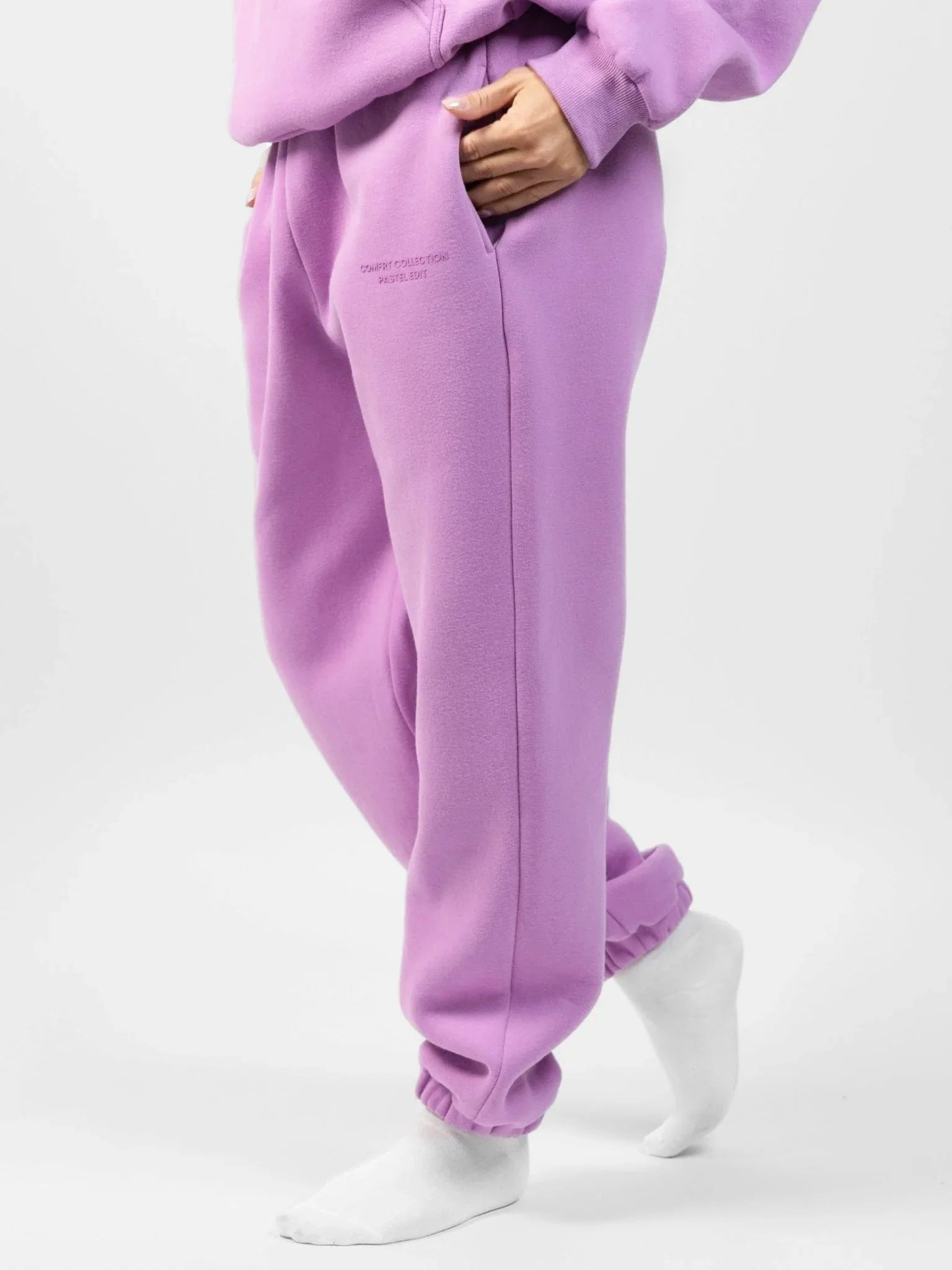 Pastel Sweatpants - View 42 | WEUXS