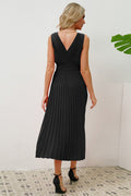 Pleated Sleeveless Dress with Belt - WEUXS