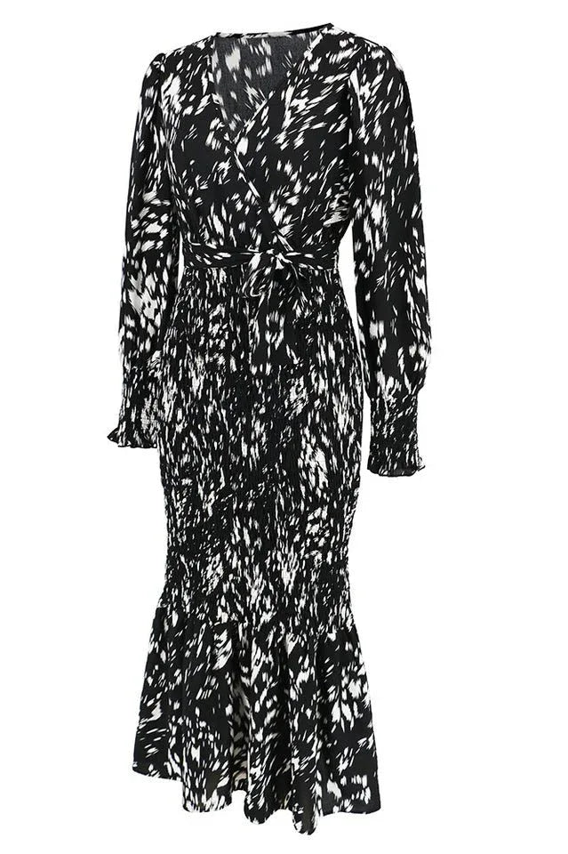 Printed V-Neck Smocked Midi Dress - View 11 | WEUXS