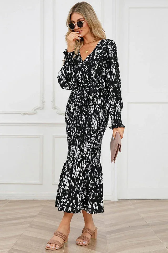 Printed V-Neck Smocked Midi Dress - View 8 | WEUXS