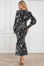Printed V-Neck Smocked Midi Dress - View 9 | WEUXS