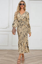 Printed V-Neck Smocked Midi Dress - View 19 | WEUXS