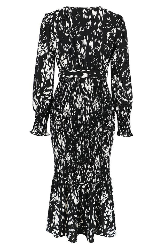 Printed V Neck Smocked Midi Dress - WEUXS