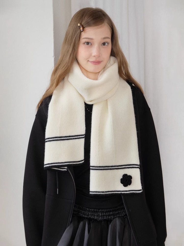 Soft Floral Striped Thick Knit Scarf - WEUXS