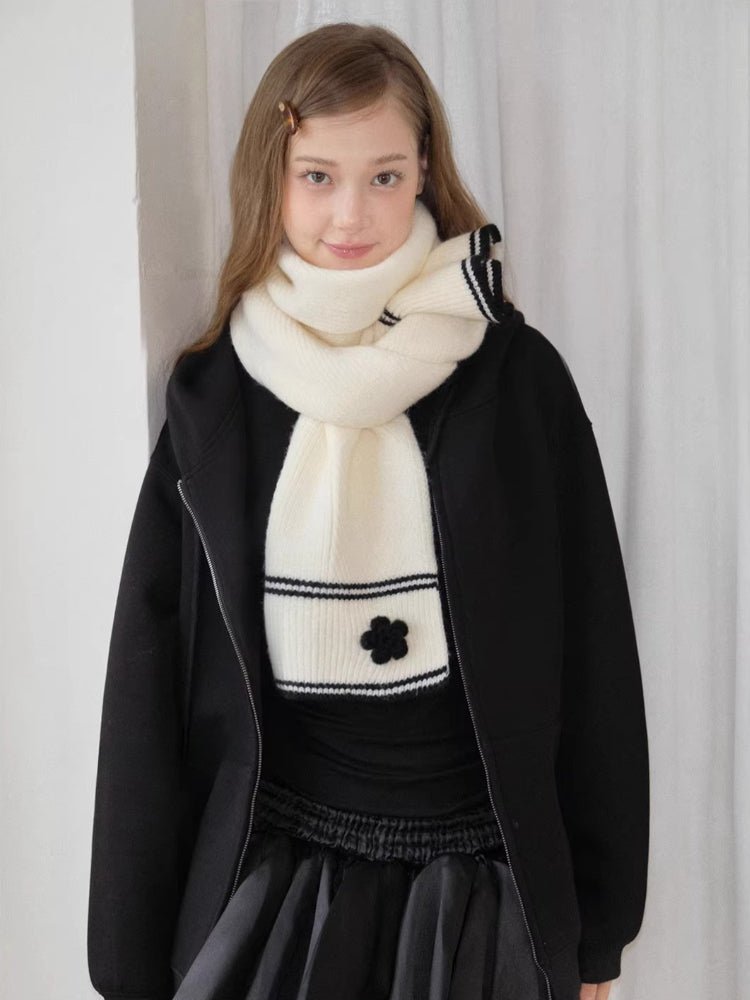Soft Floral Striped Thick Knit Scarf - WEUXS