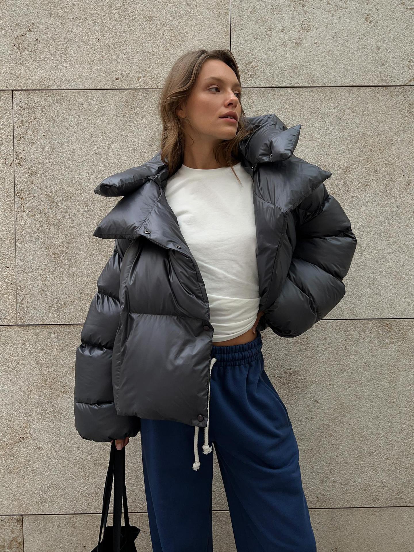 Oversized hooded puffer jacket - View 9 | WEUXS