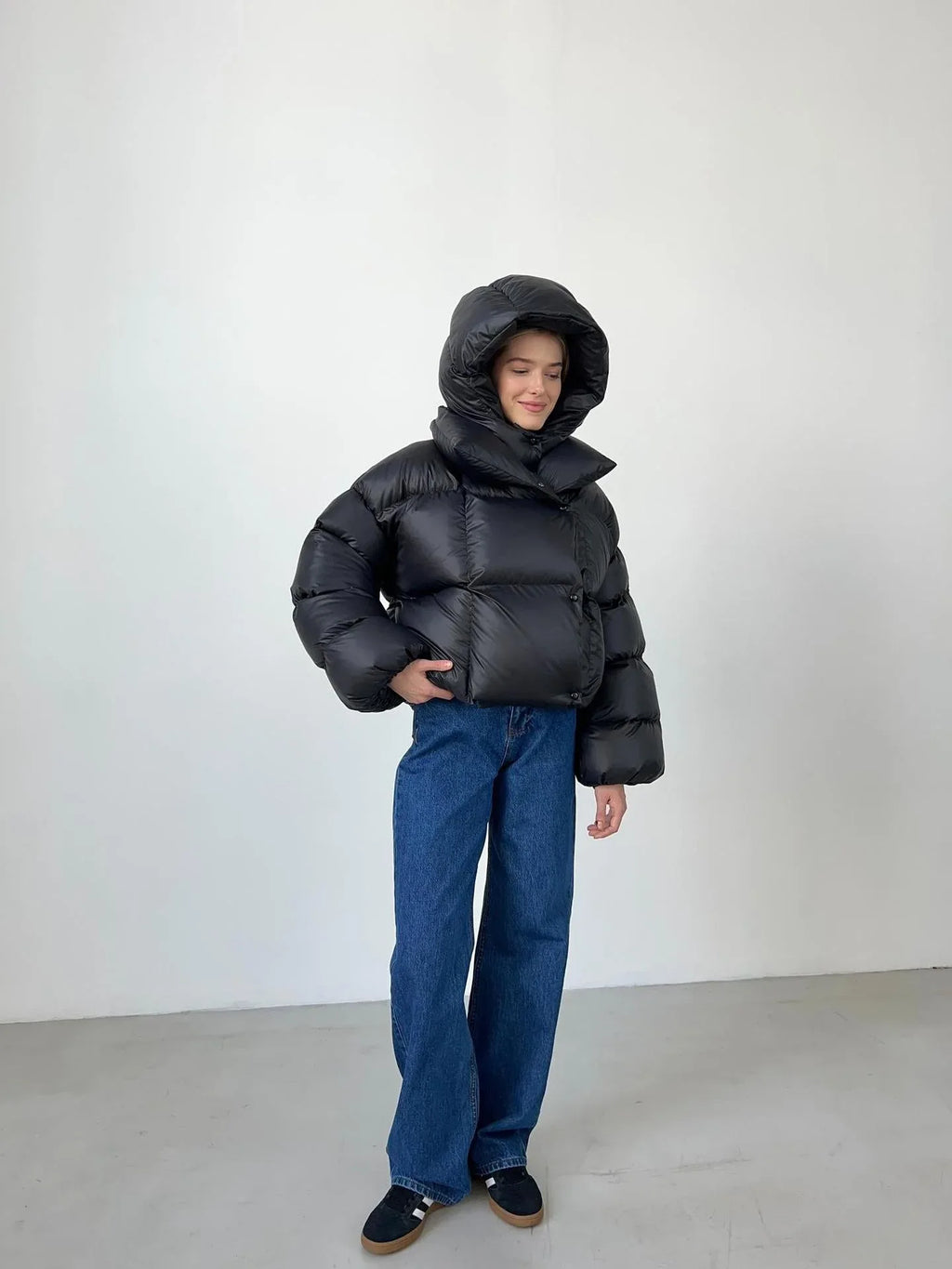 Oversized hooded puffer jacket - View 15 | WEUXS